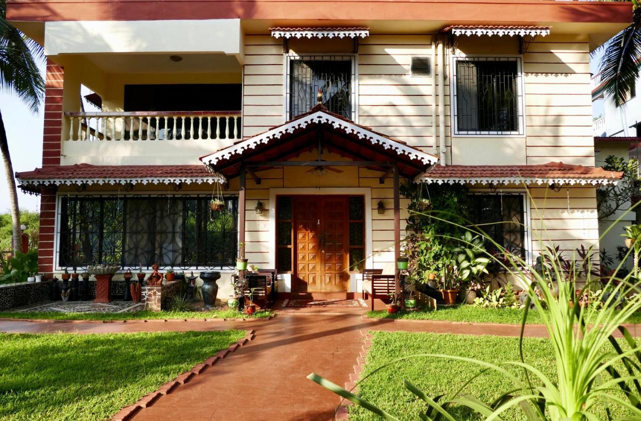 Shanu'S Seaside Inn - A Family-Run Guesthouse Just 100 Metres From Candolim Beach Екстер'єр фото