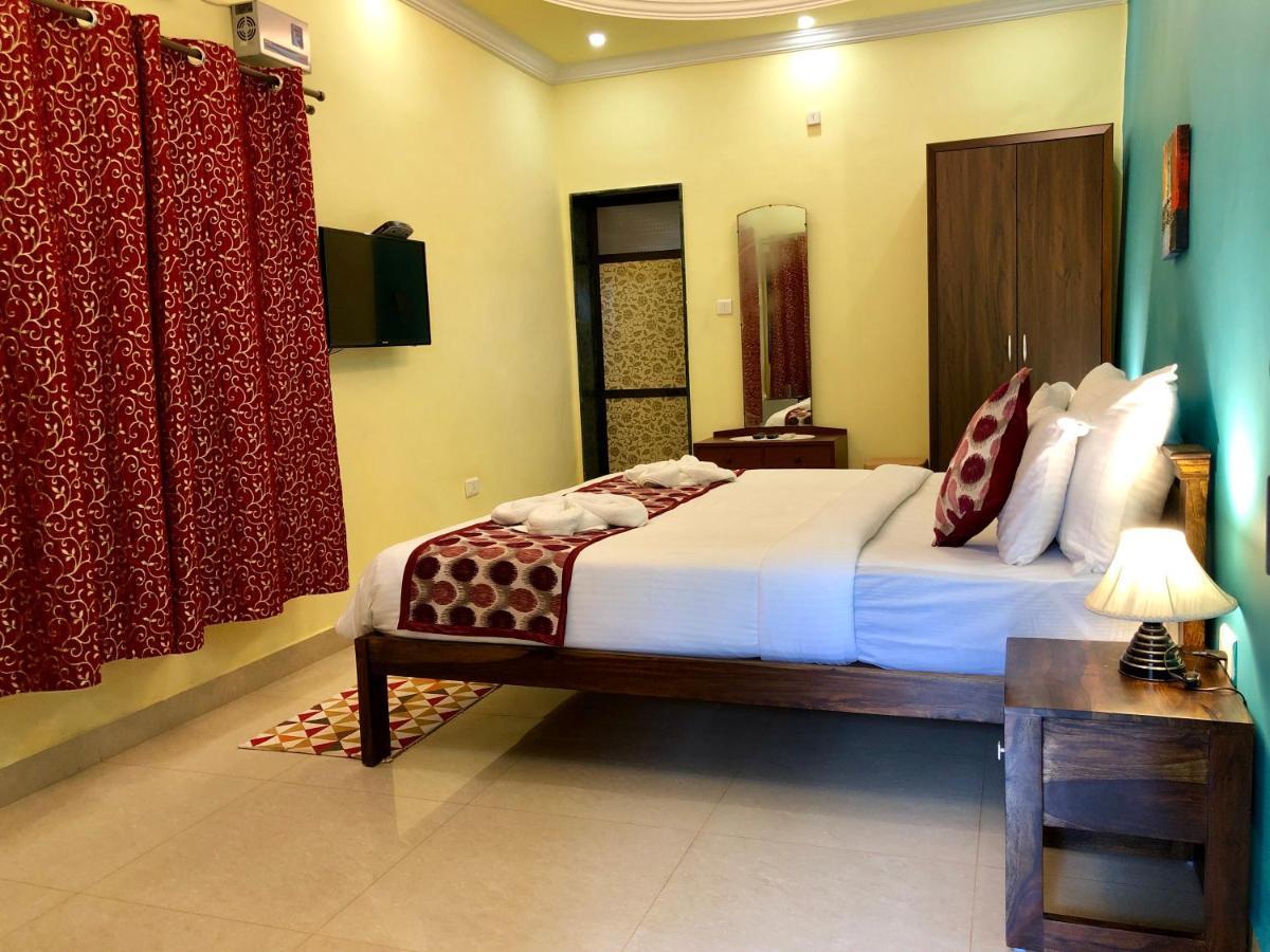 Shanu'S Seaside Inn - A Family-Run Guesthouse Just 100 Metres From Candolim Beach Екстер'єр фото