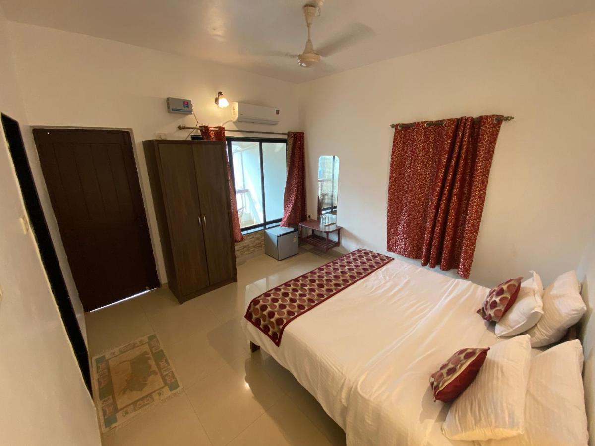 Shanu'S Seaside Inn - A Family-Run Guesthouse Just 100 Metres From Candolim Beach Екстер'єр фото
